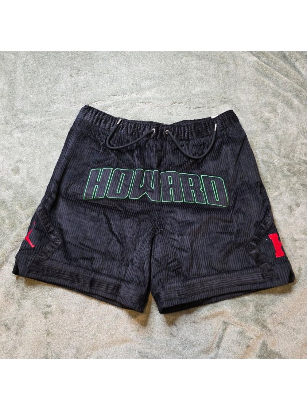 Nike Air Jordan Howard University Diamond Corduroy Shorts HJ5954-010 Size XL